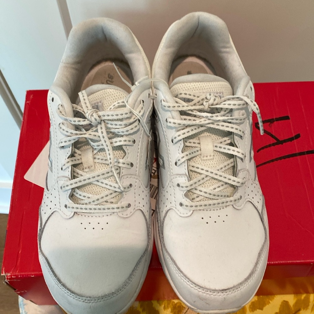 New Balance‎ Women’s Tennis Shoe